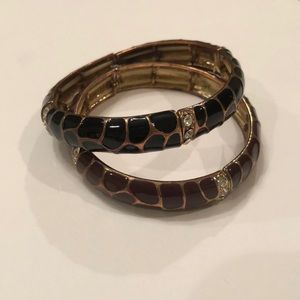 Pair of stretch bracelets